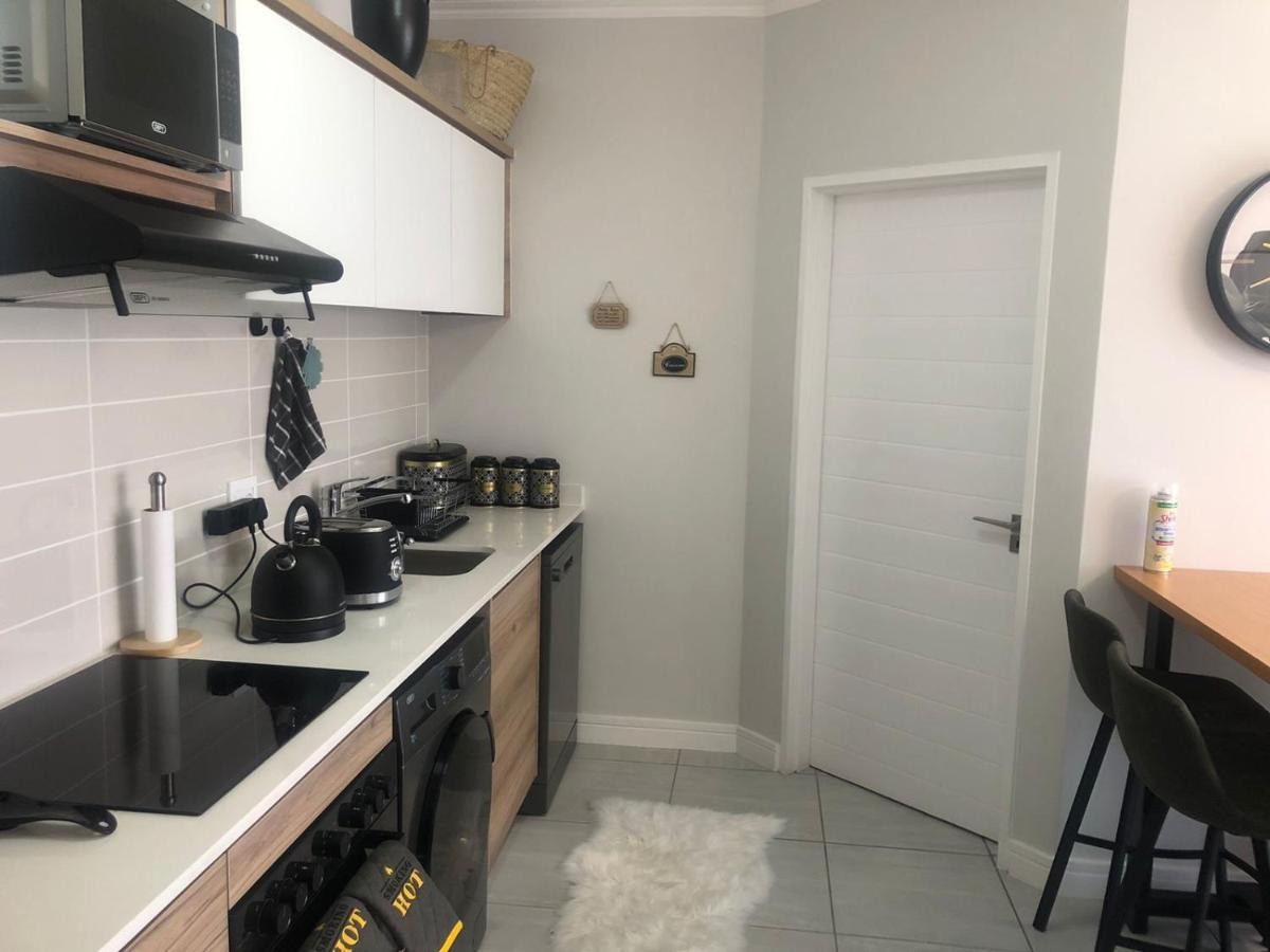 Luxurious Waterfall 1 Bedroom Condo With Free Uncapped Wifi Midrand Luaran gambar